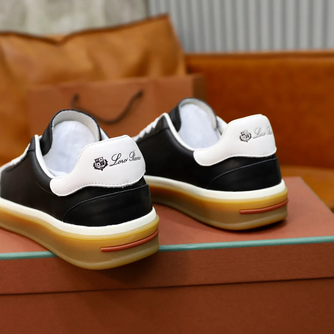 Men's Men's Shoes💰540💰••New Products•• LoroPian*_Noyo-Pianya New men's casual moral training sneakers, LP lace-up casual shoes!  Made of original imported soft cowhide and suede fabric, it highlights the sporty style. The heel is decorated with logo embossing and the original molding. The raw rubber translucent sole combined with the color welt adds a sense of modernity to the shoe. The shoe is overall refreshing and easy to match with style. It has a full cowhide lining for the feet. The original box packaging at the counter comes with wooden balls and a dust bag! Size: 38-44 (.45 customized)
